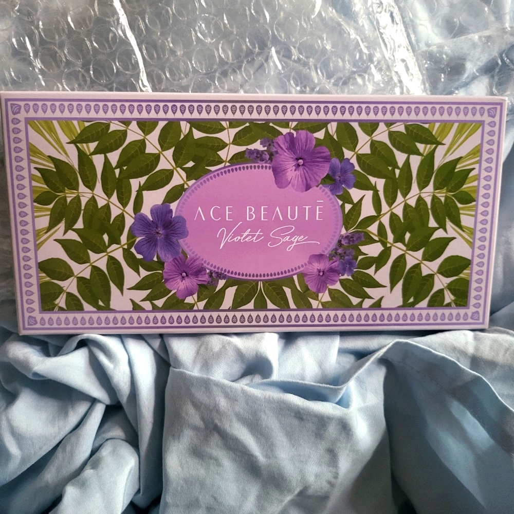 BNIB ACE BEAUTE Violet Sage Palette Deep Colors 10 Colors